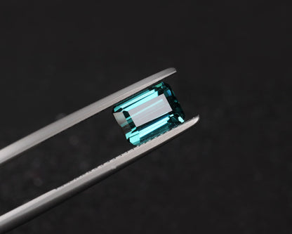 Turmalinpar Grönaktigtblå 6x8 mm 3,1 ct