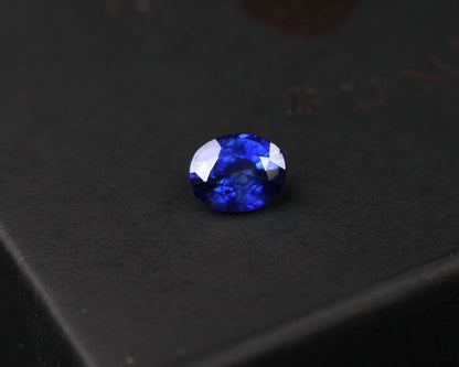 Sapphire blue oval 0.52 ct