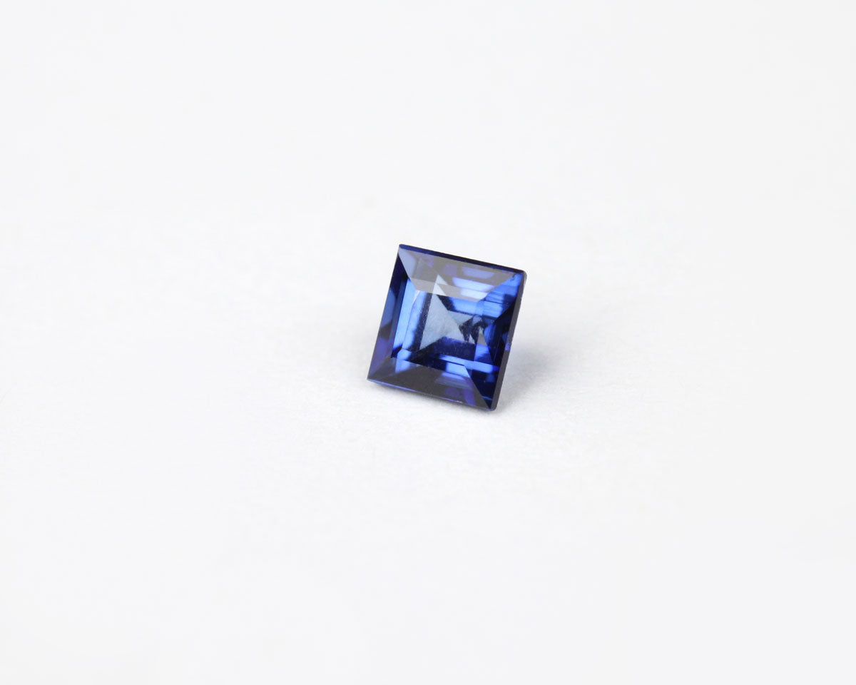 Safir blå fyrkantig 3,7 mm 0,33 ct