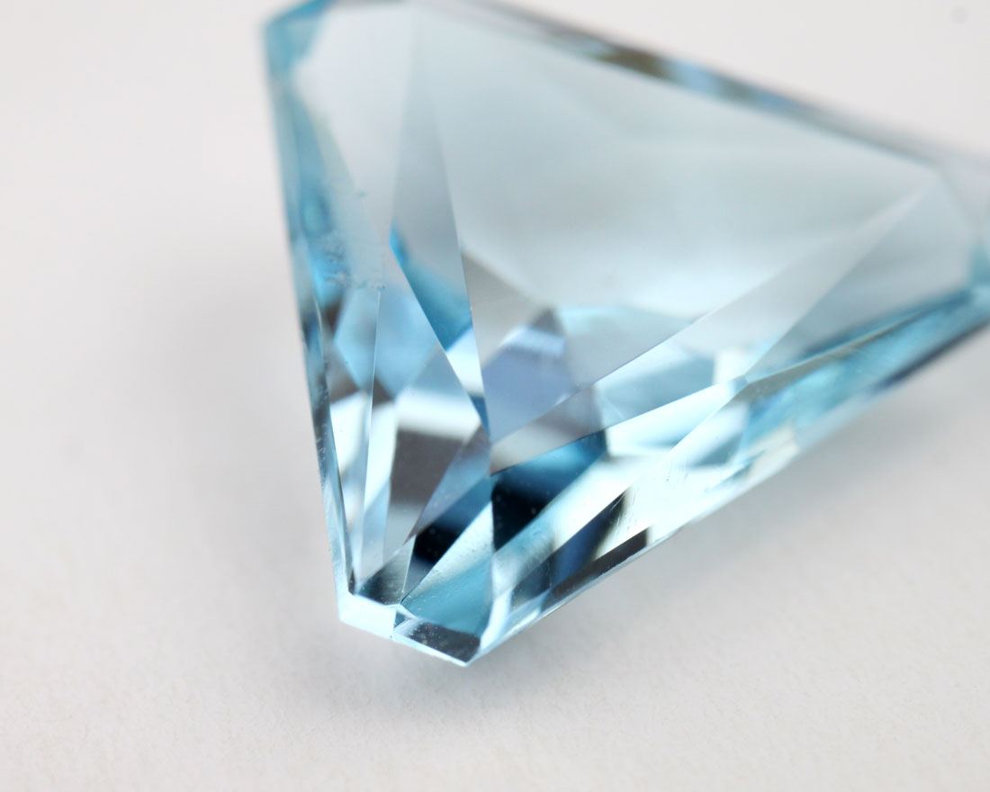 Aquamarine Cornered Triangular 15 mm 5.15 ct