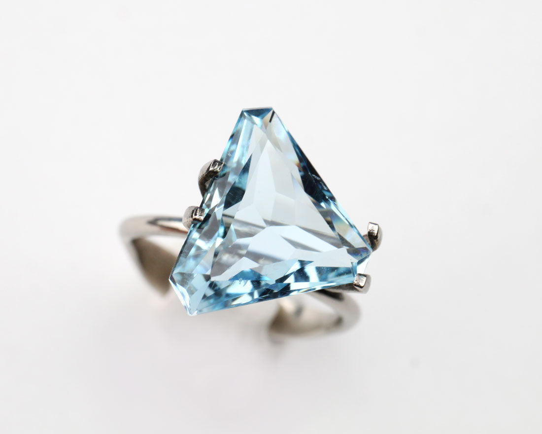 Aquamarine Cornered Triangular 15 mm 5.15 ct