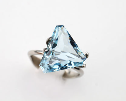 Aquamarine Cornered Triangular 15 mm 5.15 ct