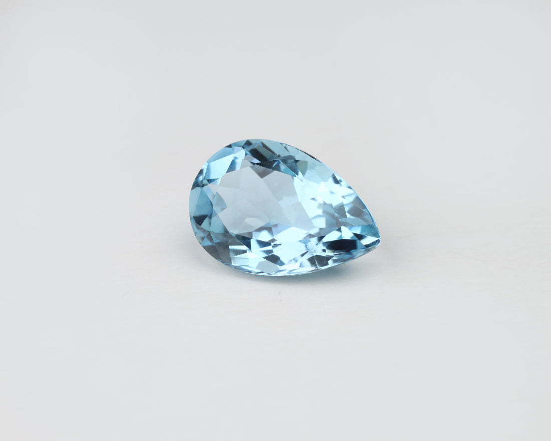 Aquamarine pear 17 mm 9.1 ct