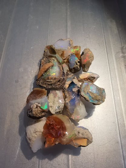 Wollo opal parcel