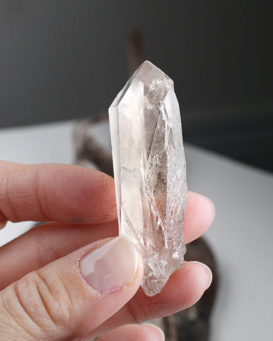 Lemurian rökkvarts kristall 20 gr