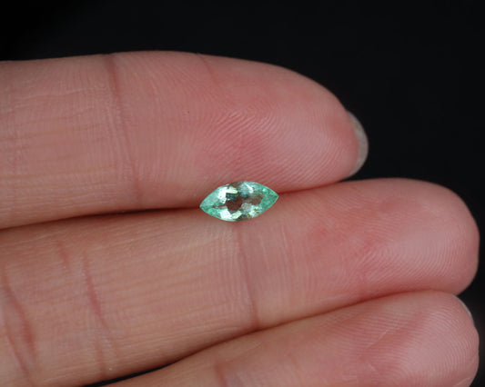 Shakiso Emerald marquise 0.3 ct