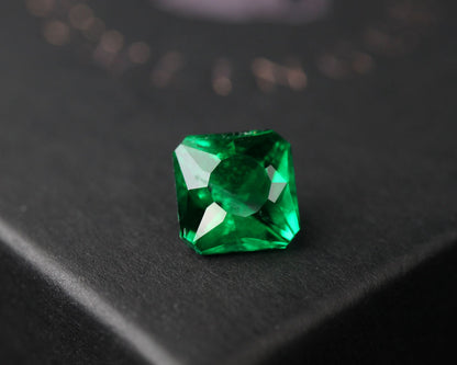 Facet cut Shakiso Emerald 0.8 ct
