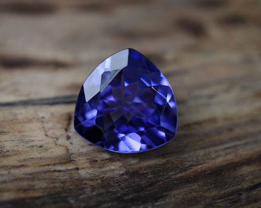 Tanzanit Trillion 7 mm 1,1 ct