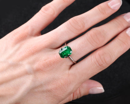 Shakiso Emerald 11x7.5 mm emerald cut 3 ct