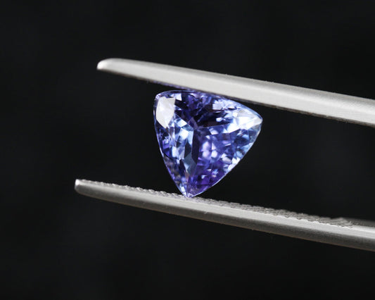 Tanzanit Trilliant 7 mm 1,37 ct