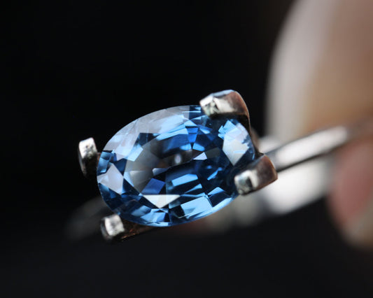 Safir blå oval 1,10 ct