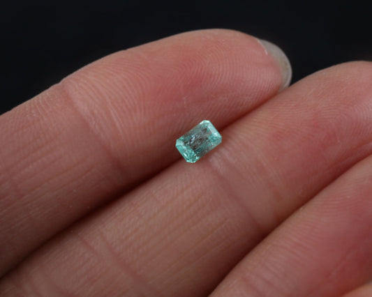 Shakiso Emerald rectangle 0.28 ct