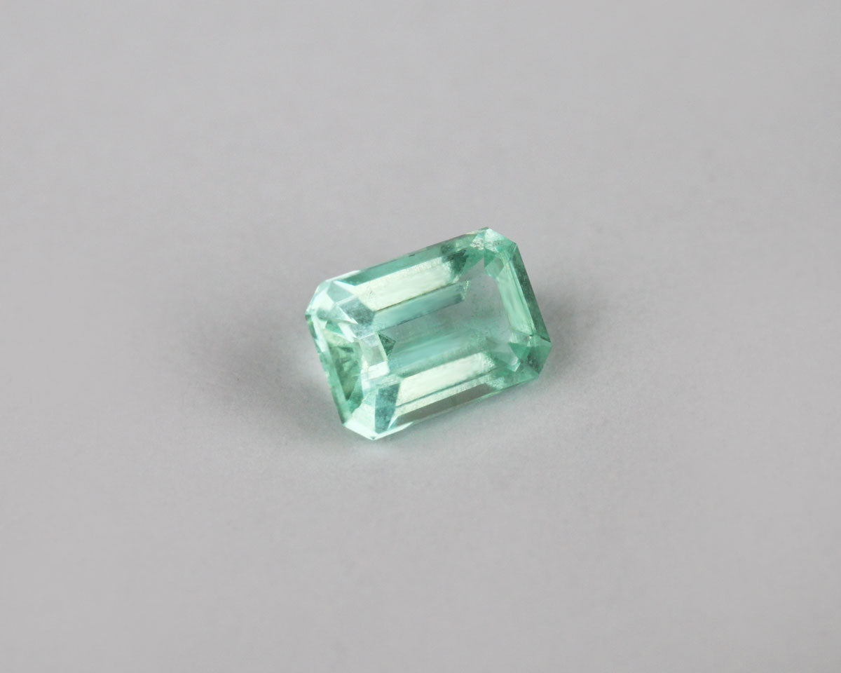 Shakiso Emerald rectangle 0.21 ct