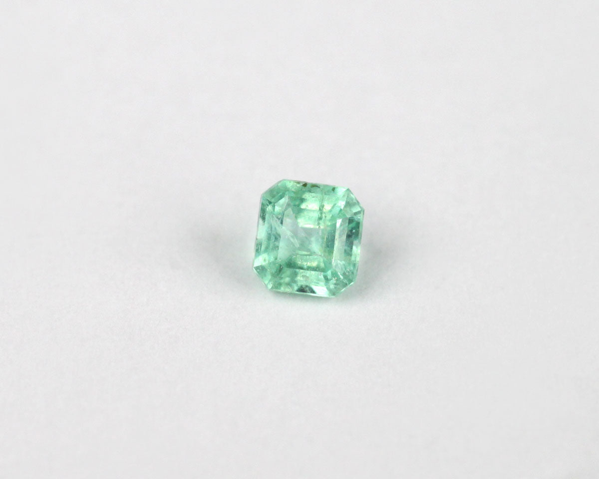 Shakiso Emerald octagon 0.07 ct
