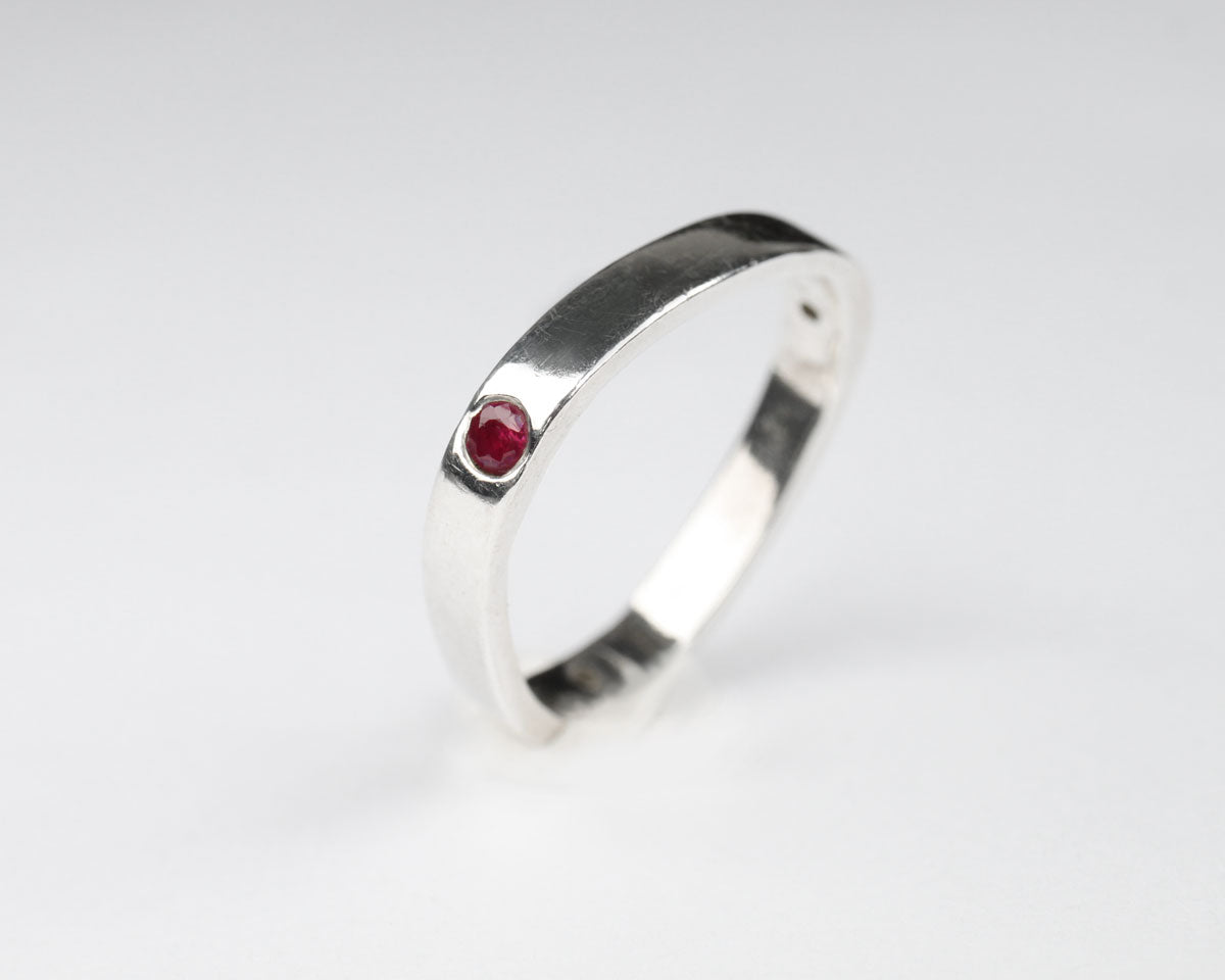 Tripple stone sterling silver ring