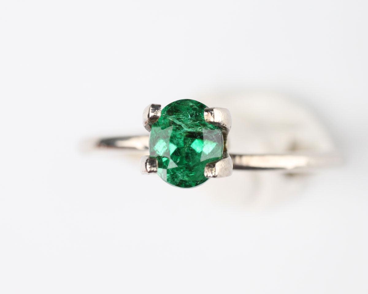 Shakiso Emerald oval 0.69 ct