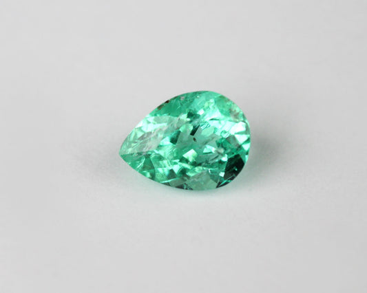 Shakiso Emerald pear 0.4 ct