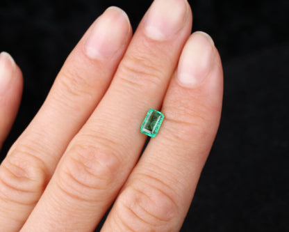 Shakiso Smaragd rektangel 6,5 mm 0,68 ct