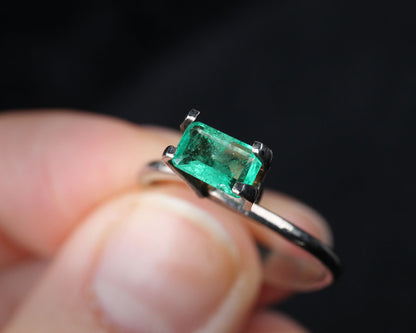 Shakiso Smaragd rektangel 6,5 mm 0,68 ct