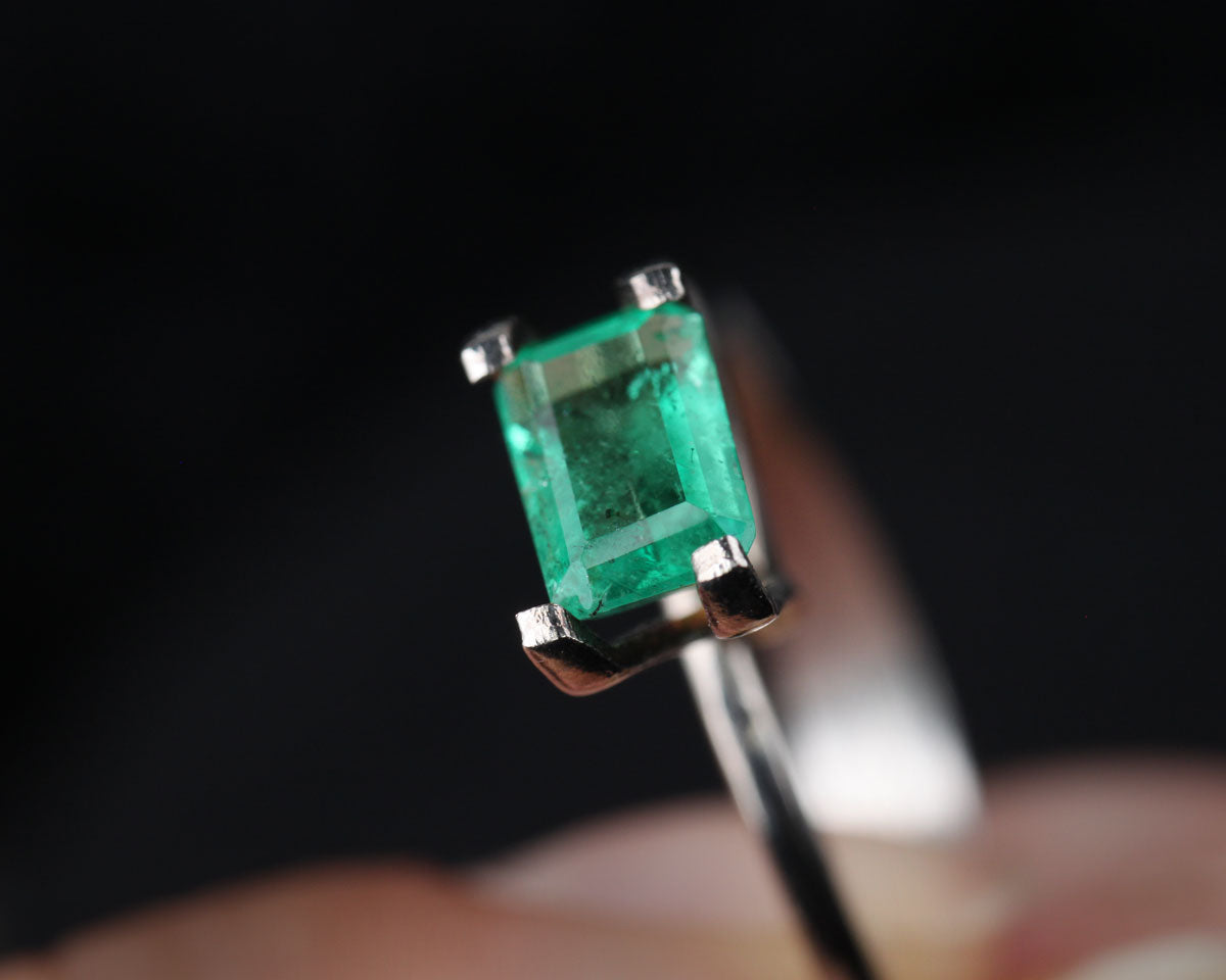 Shakiso Smaragd rektangel 6,5 mm 0,68 ct