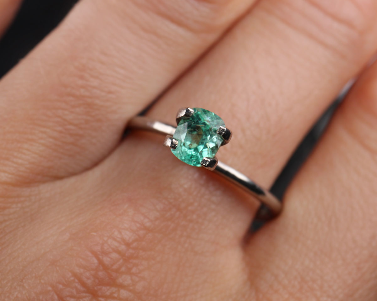 Shakiso Smaragd kudde 0,73 ct