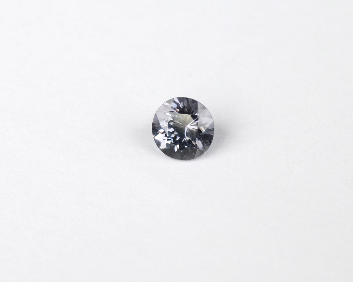Spinel round 4 mm 0.25 ct