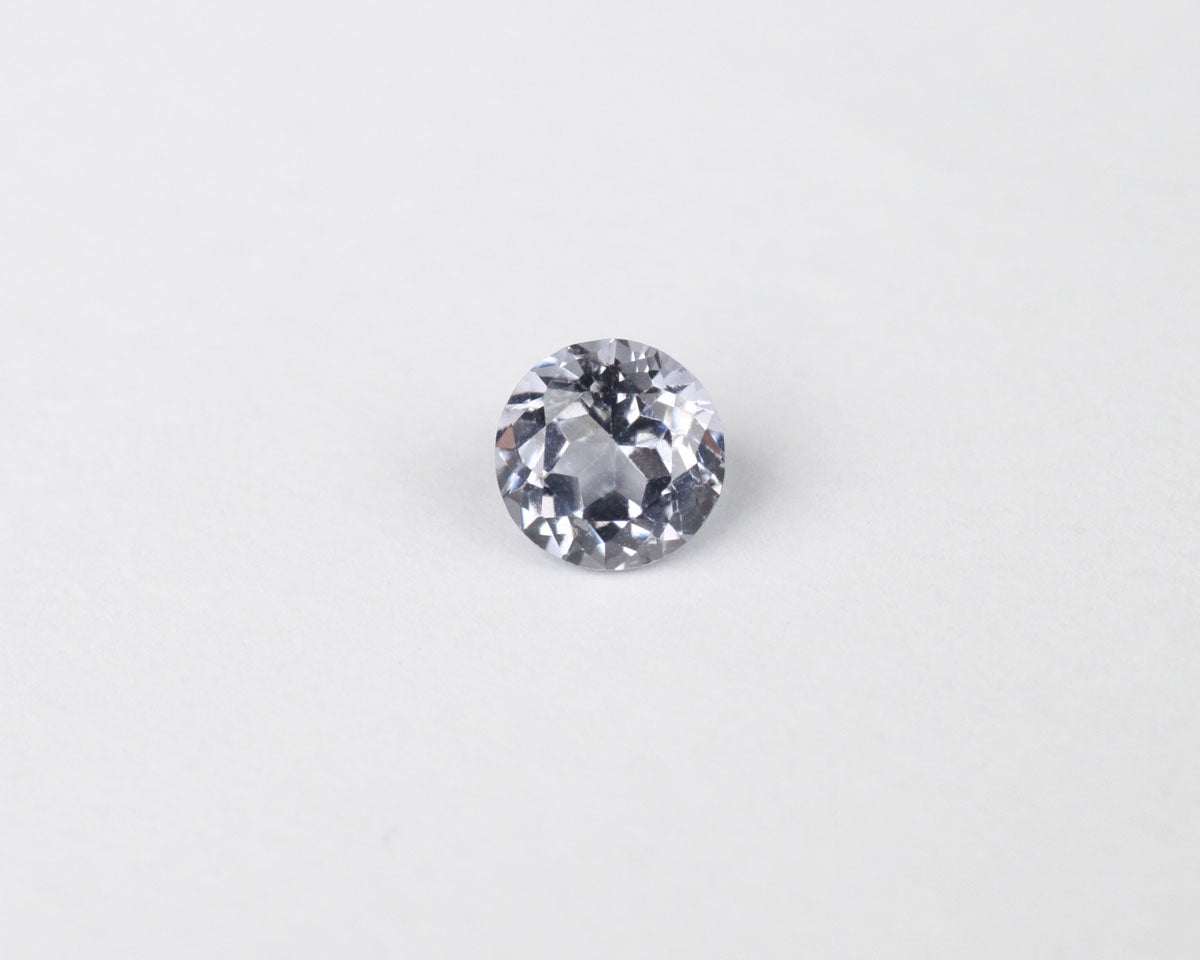 Spinell rund 4 mm 0,3 ct