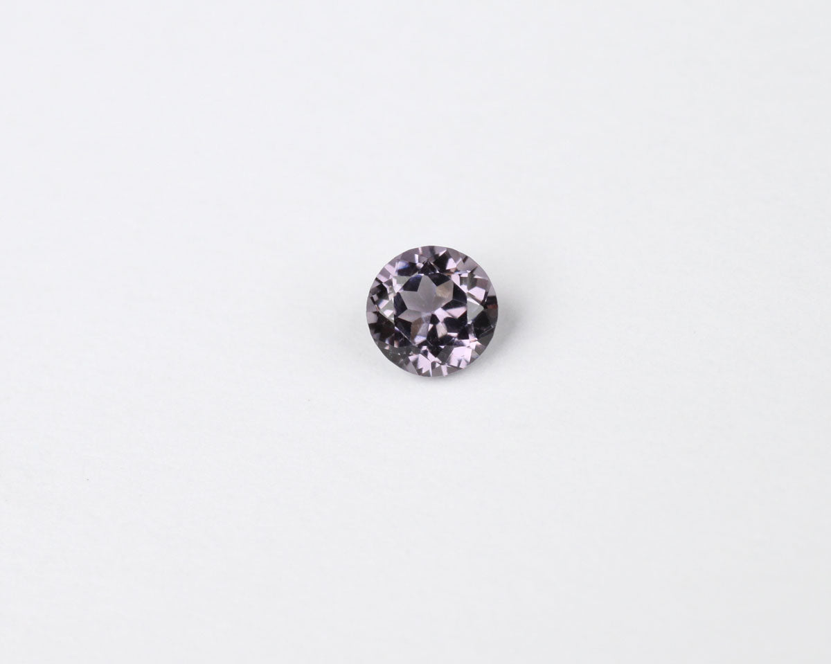 Spinel round 4 mm 0.25 ct