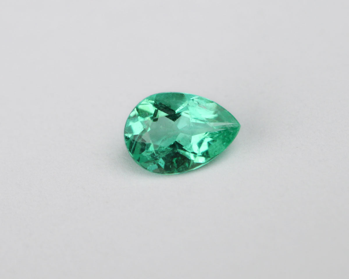 Shakiso Emerald drop 0.26 ct