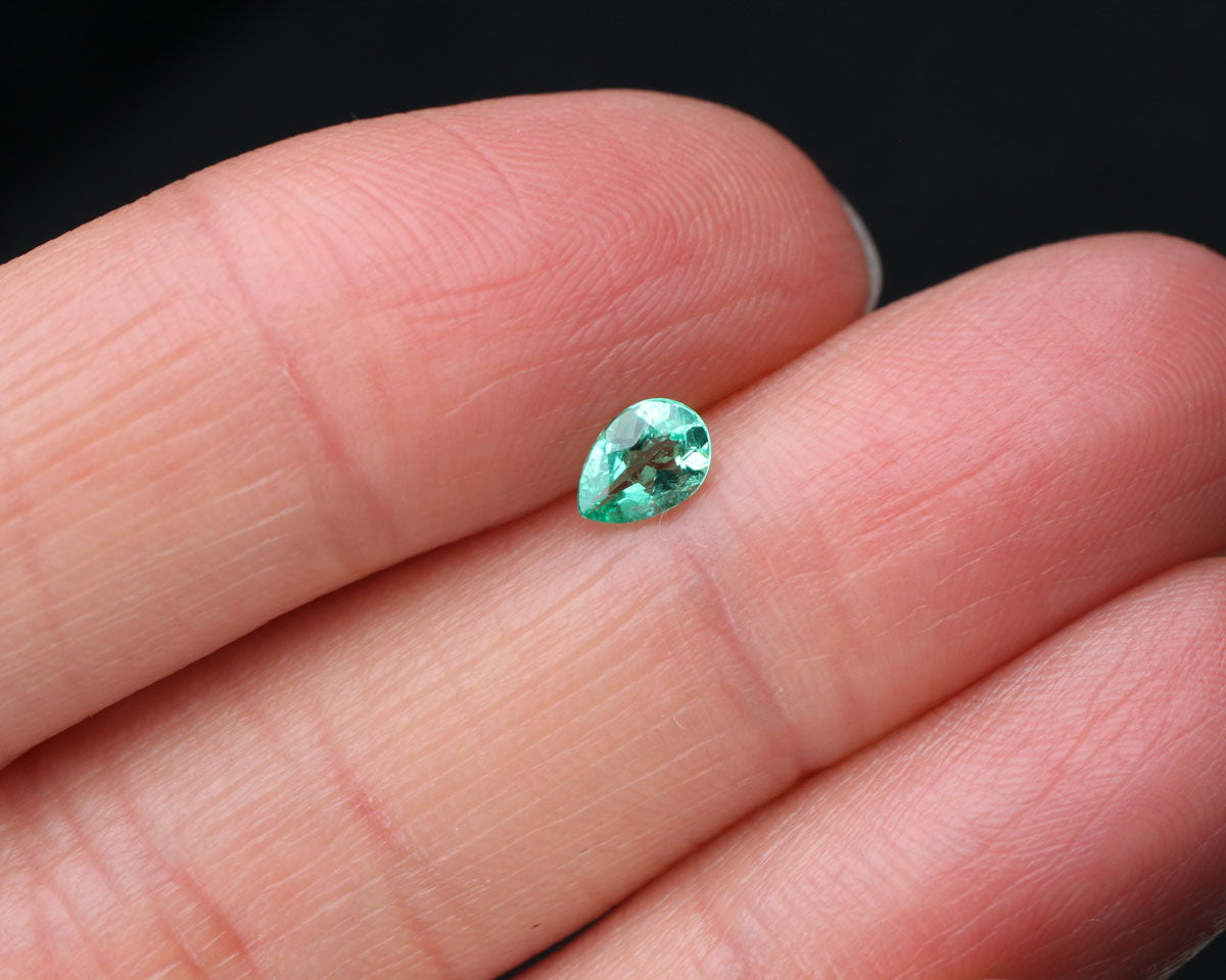 Shakiso Emerald drop 0.26 ct