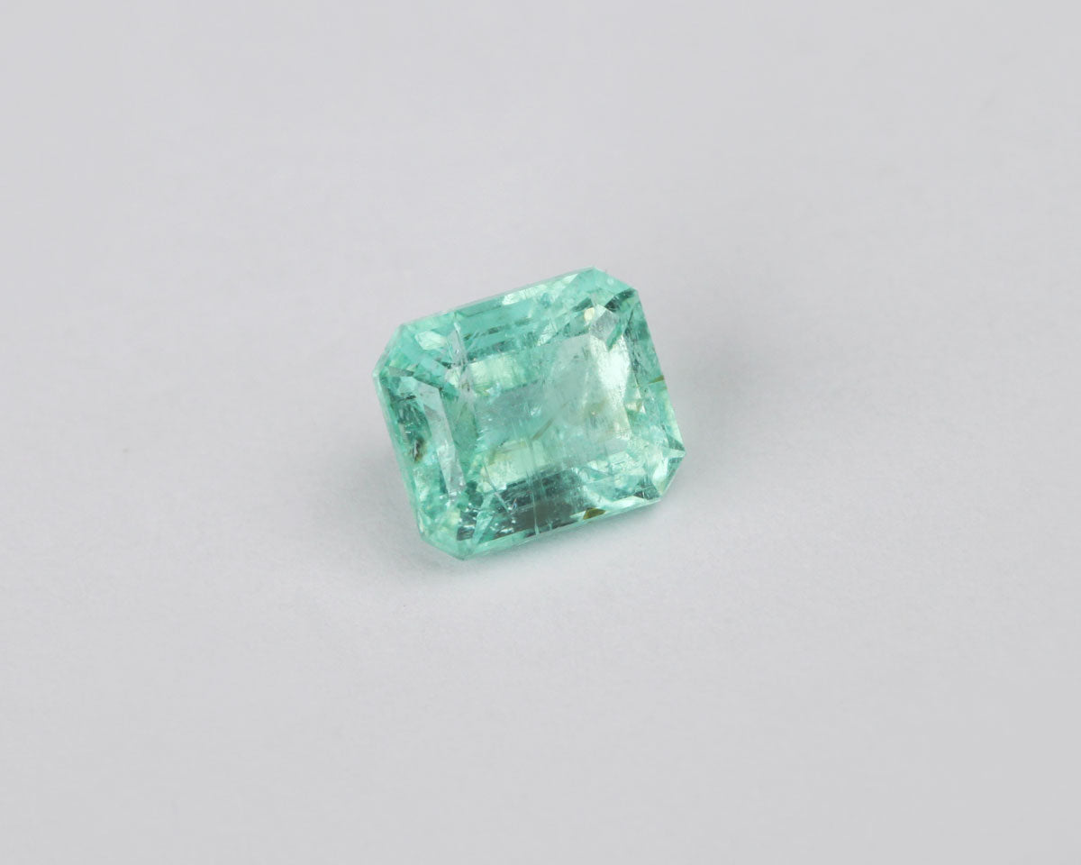 Shakiso Emerald 0.97 ct emerald cut
