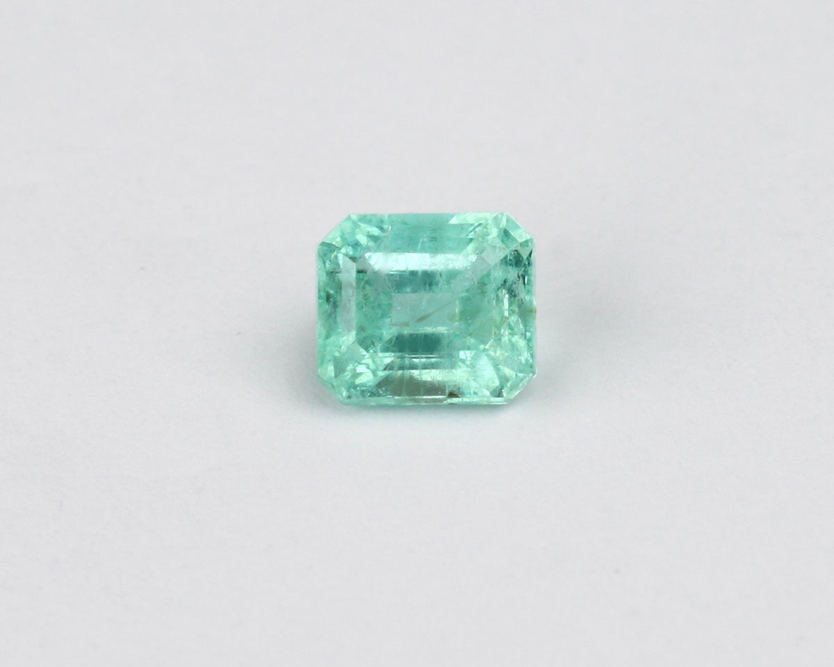 Shakiso Emerald 0.97 ct emerald cut