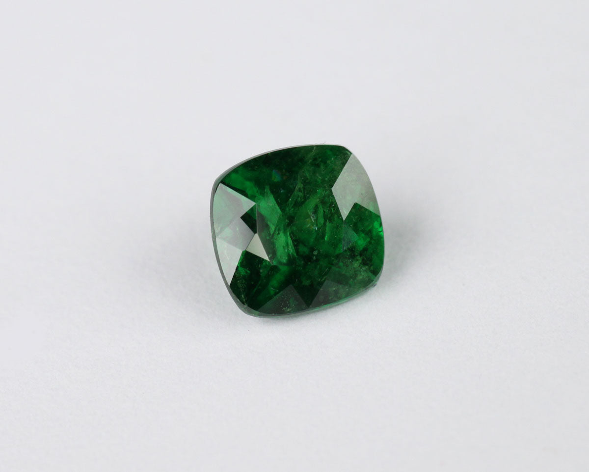 Tsavorite granatgrön 5 mm fyrkantig 0,8 ct