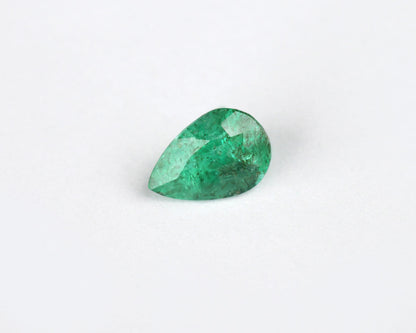 Shakiso Smaragd drop 0,74 ct