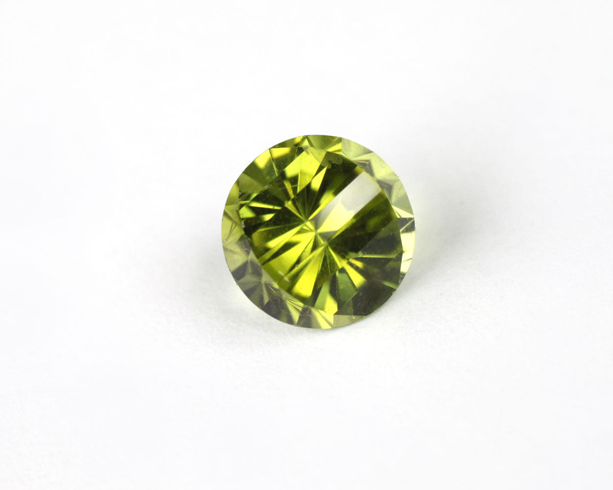 Peridot 1.58 ct round