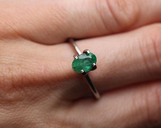 Shakiso Emerald oval 0.95 ct