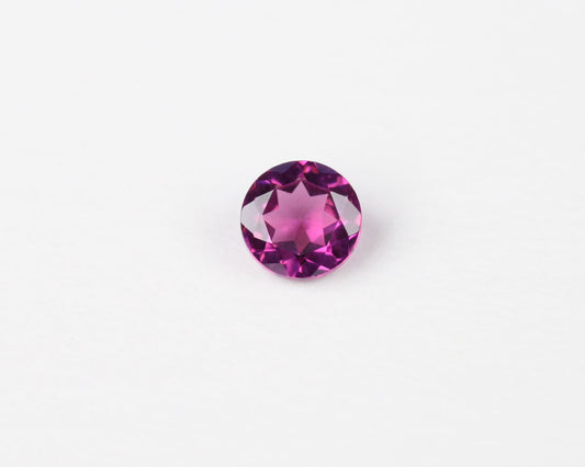 Granat rund lila 4 mm 0,3 ct