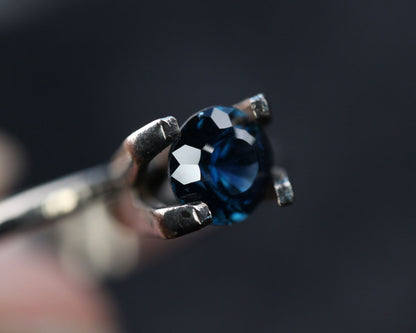 Sapphire Blue 5 mm 0.57 ct