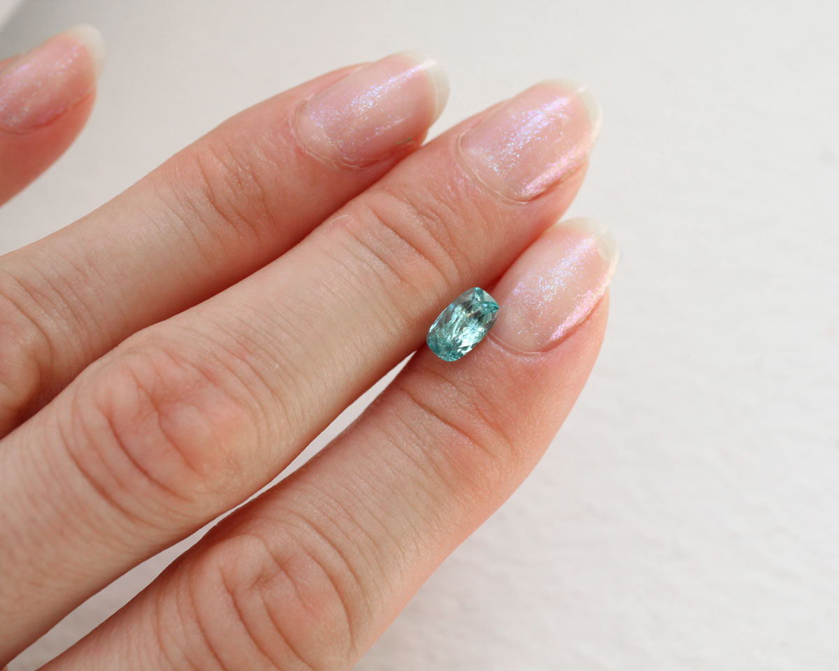 Paraiba Tourmaline 7.5 mm 0.69 ct