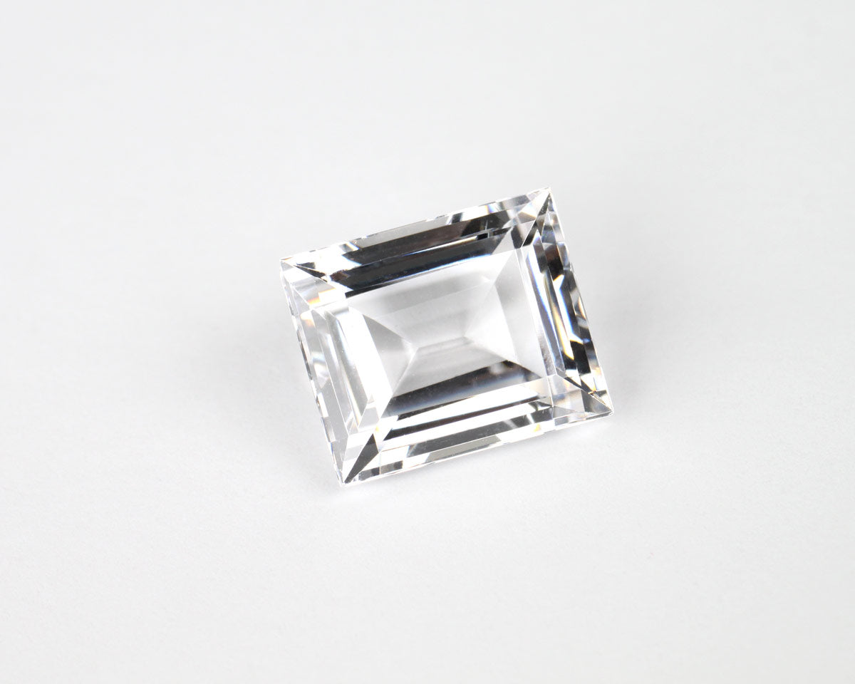 Spinel 14x12 mm rectangular white