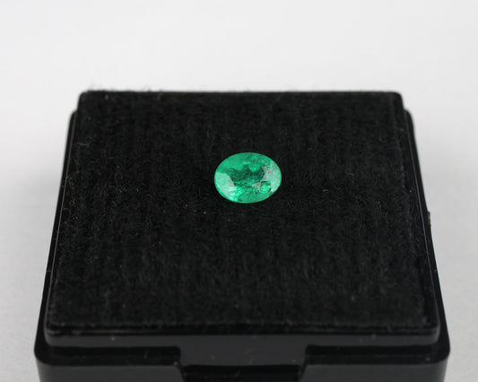 Shakiso Emerald oval 0.39 ct