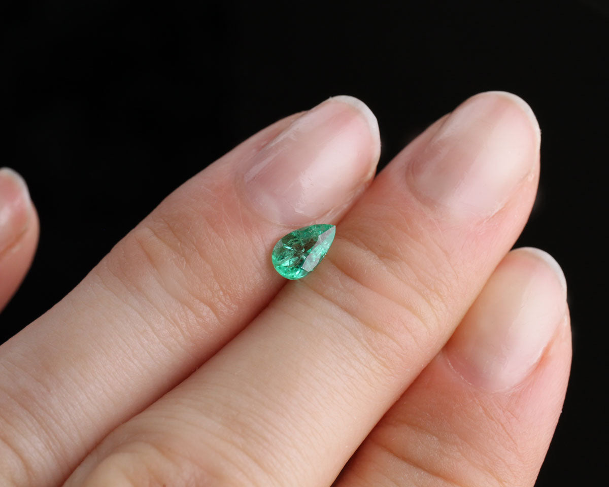 Shakiso Emerald droppe 0.43 ct 