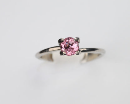 Tourmaline Round Light Pink 5 mm