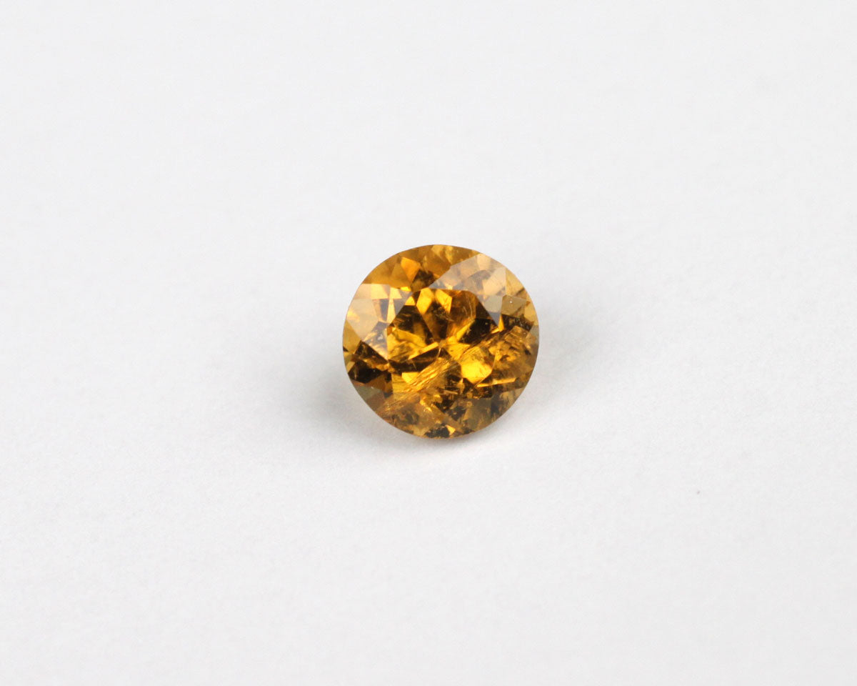 Tourmaline round orange 4.1 mm