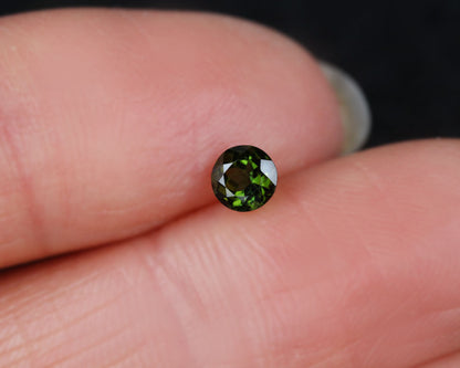 Tourmaline green round 4 mm 0.35 ct