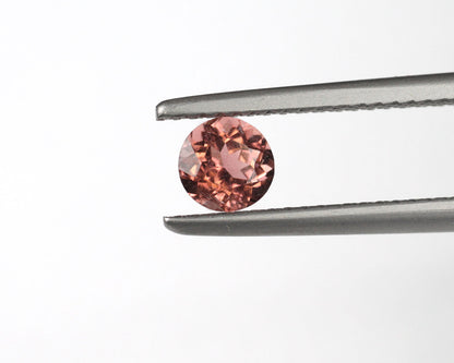 Turmalin rosa rund 5 mm 0,47 ct