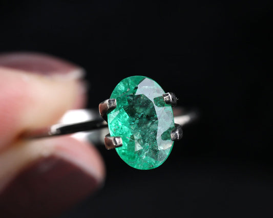 Shakiso Smaragd oval 1,01 ct