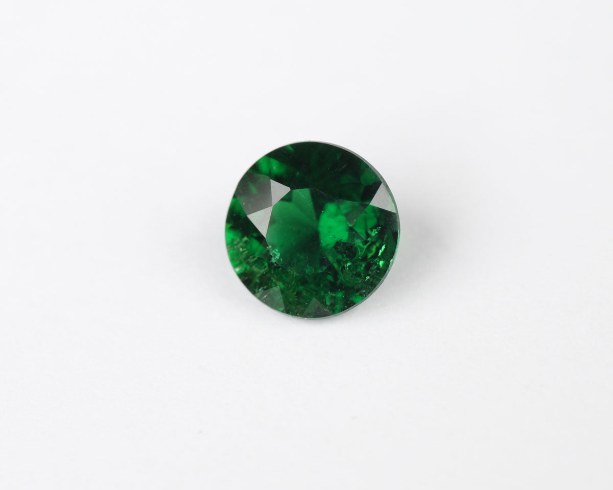 Tsavorite garnet green round 5 mm 0.4 ct