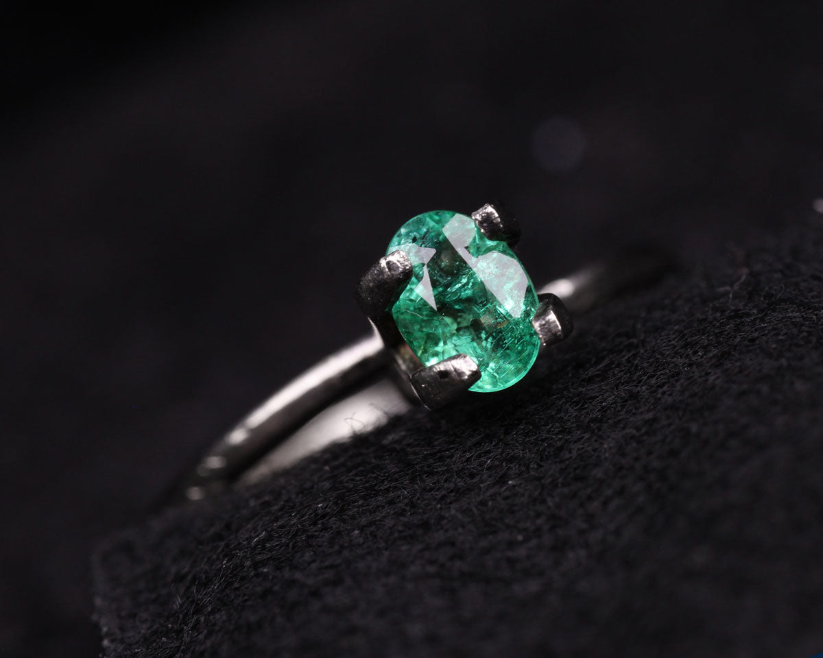 Shakiso Smaragd oval 0,34 ct