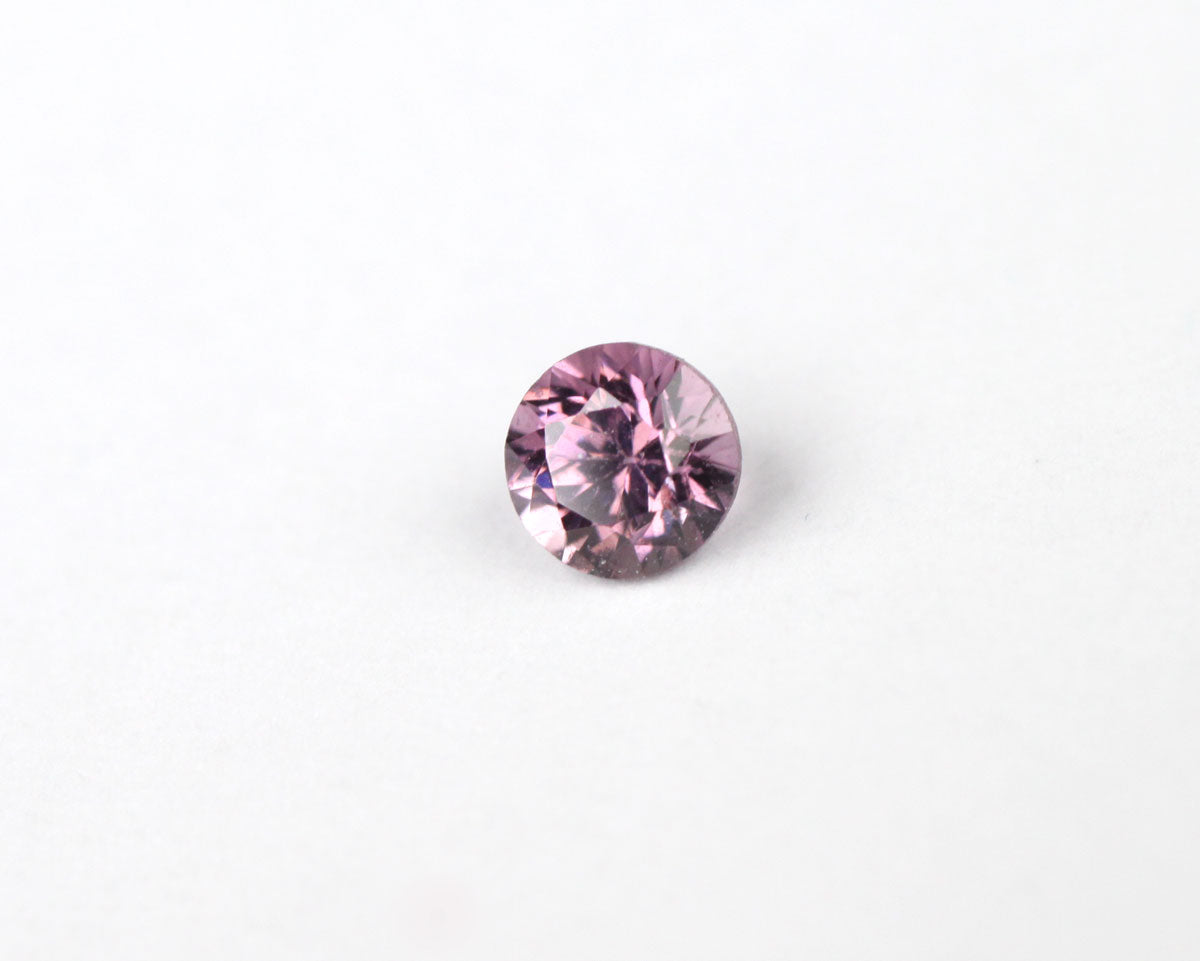 Spinel purple round 3 mm 0.14 ct